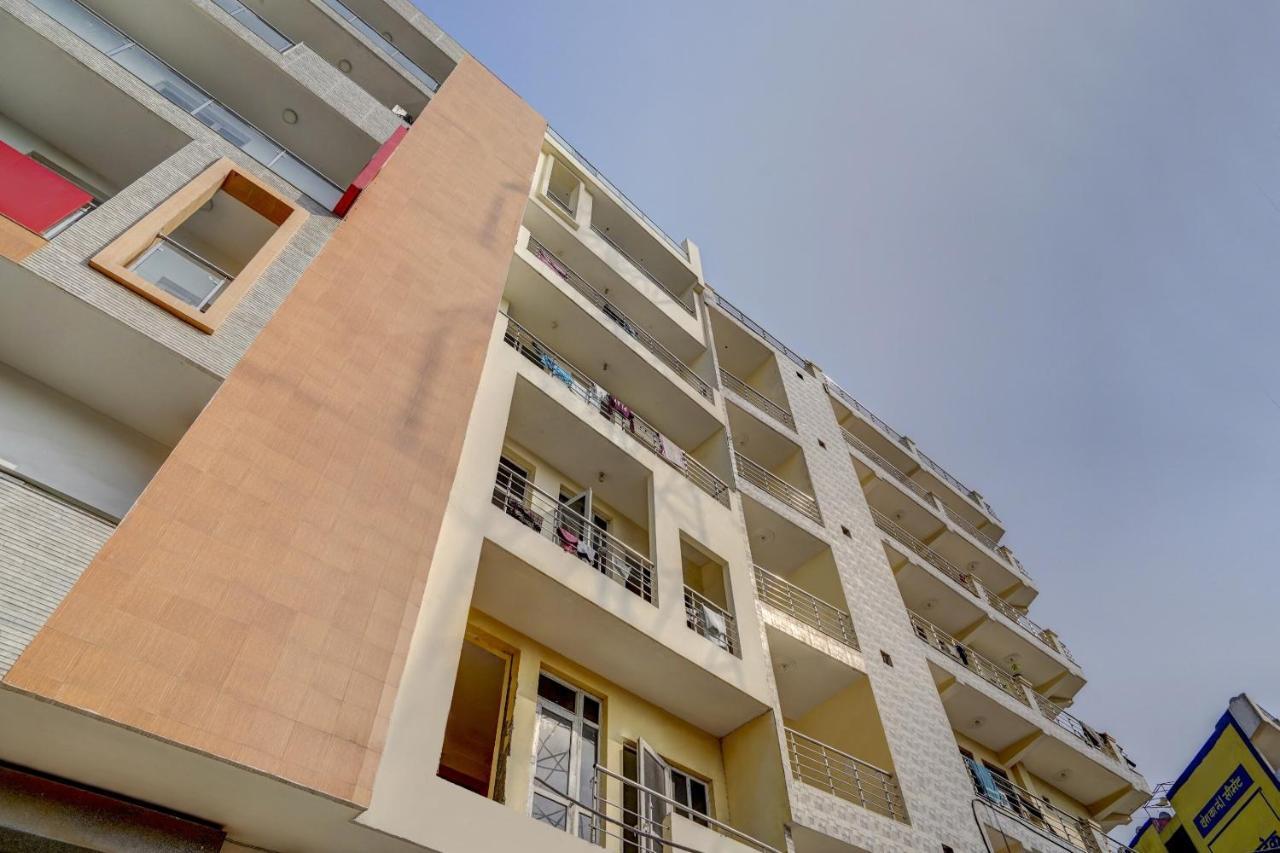 Oyo 78981 The Diamond Nest Νόιντα Εξωτερικό φωτογραφία